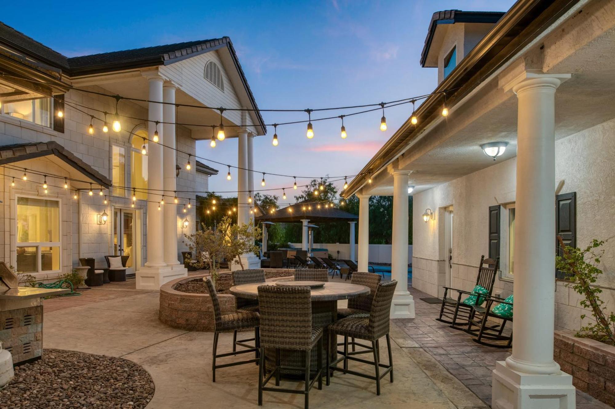 Grand Contento By Avantstay Extraordinary Estate W Pool Hot Tub Movie Room Temecula Exterior foto